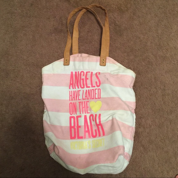 Victoria's Secret Handbags - Victoria’s Secret Beach Tote